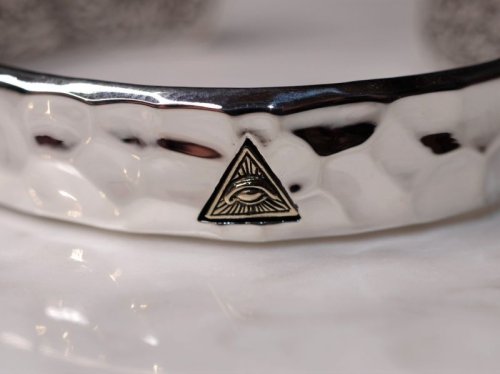 他の写真2: ソカロ　HAMMERED TEXTURE BANGLE（EYE OF PROVIDENCE） 鎚目バングル アイ・オブ・プロビデンス　ZBAS-0023　ZOCALO　バングル