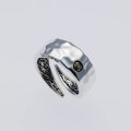 ソカロ　HAMMERED TEXTURE RING : DOUBLE DORJE　槌目リング：ダブルドージェ　ZRS-0036　ZOCALO　リング　フリーサイズ