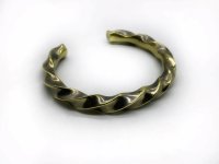 シリーエッセンス silly essence ツイストヘビーバングル twisted heavy bangle brass sebn-0010 メンズ レディース