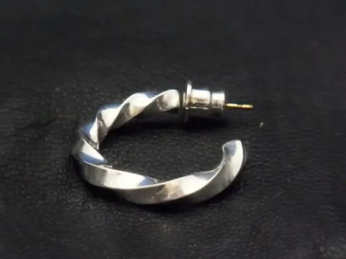 他の写真1: 2＄s Jewelry　2ドルズジュエリー　large edge twist pierce  Silver925　シリーエッセンス silly essence