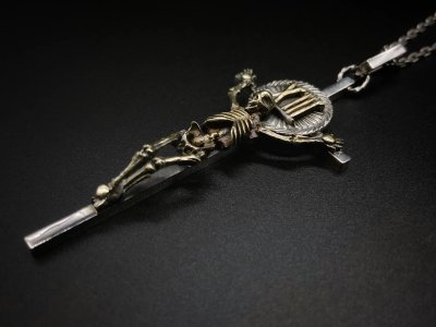 画像1: シリーエッセンス silly essence リバースクロスペンダント re-birth cross pendant pendant/silver/brass Silver925 ペンダントトップ メンズ レディース